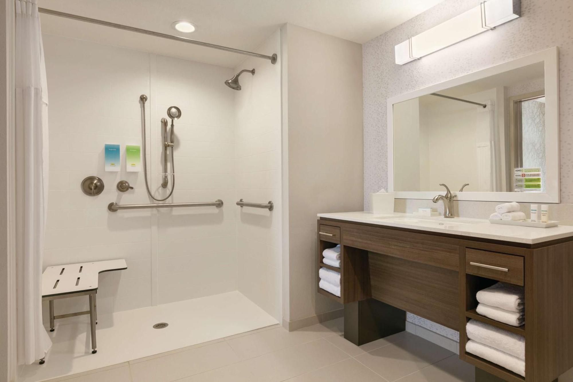 Home2 Suites By Hilton Williamsville Buffalo Airport Екстер'єр фото
